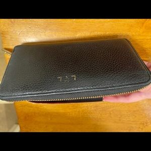 Cuyana Wallet